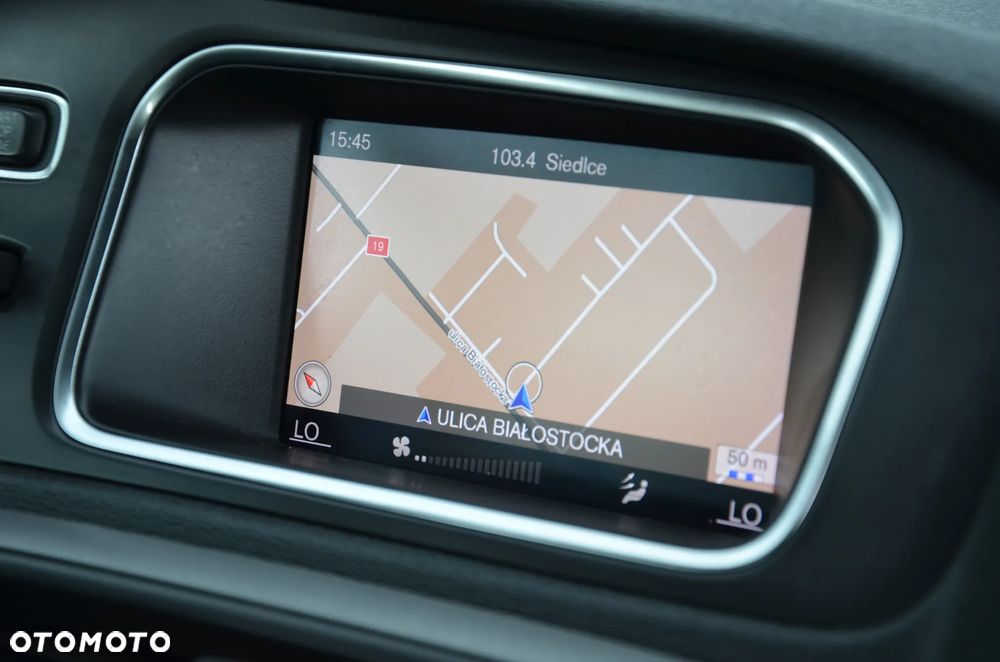Volvo V40 D2 Kinetic - 21