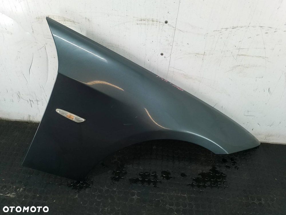BŁOTNIK PRAWY PRZÓD BMW E91 A81/6 KOMBI - 1