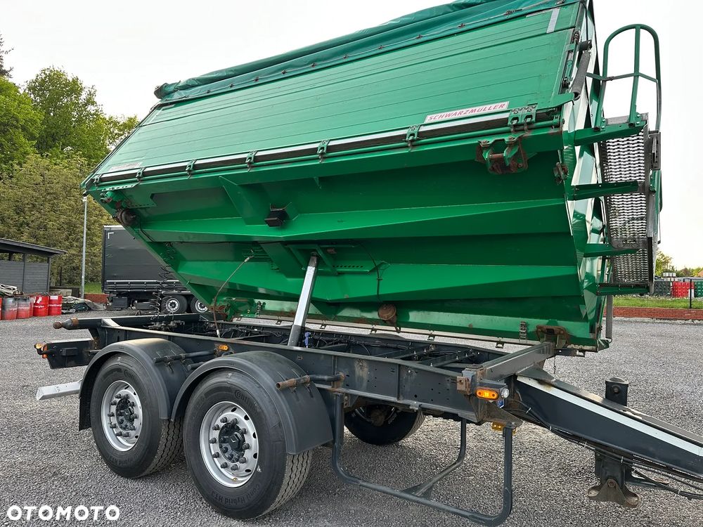 Schwarzmuller TKIA 2/E Trzystronny wywrot do zboża - 5