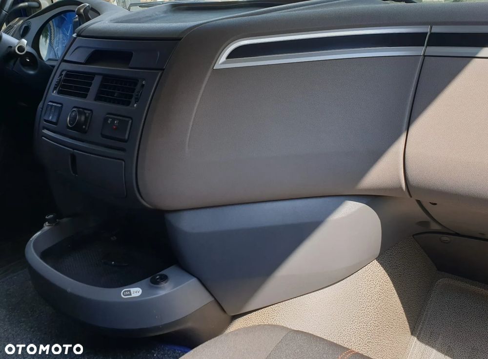 KABINA KOMPLETNA Z KLIMATYZACJĄ 2018r. DAF XF 106 LIFT SPACE CAB NIEBIESKA - 14