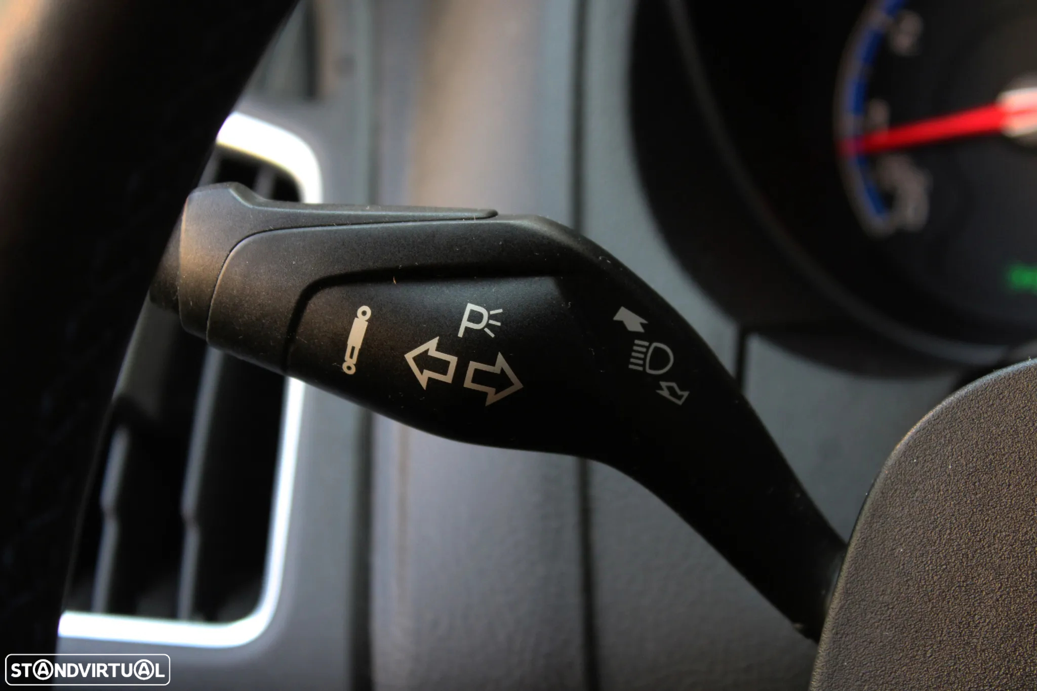 Ford Focus 2.3 EcoBoost RS - 37