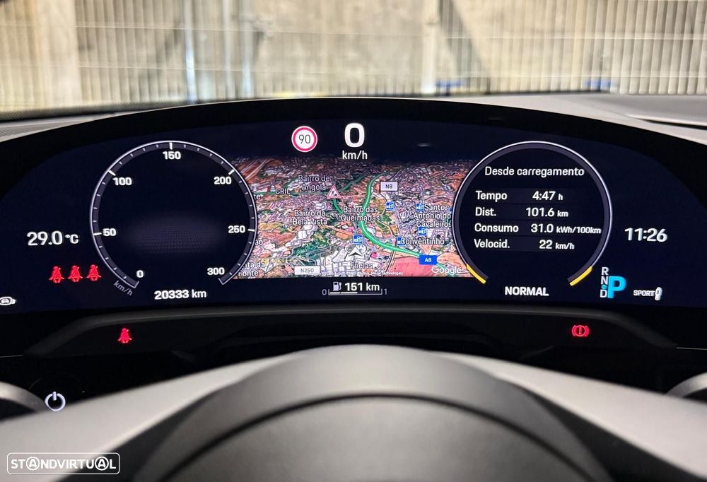 Porsche Taycan Cross Turismo - 17