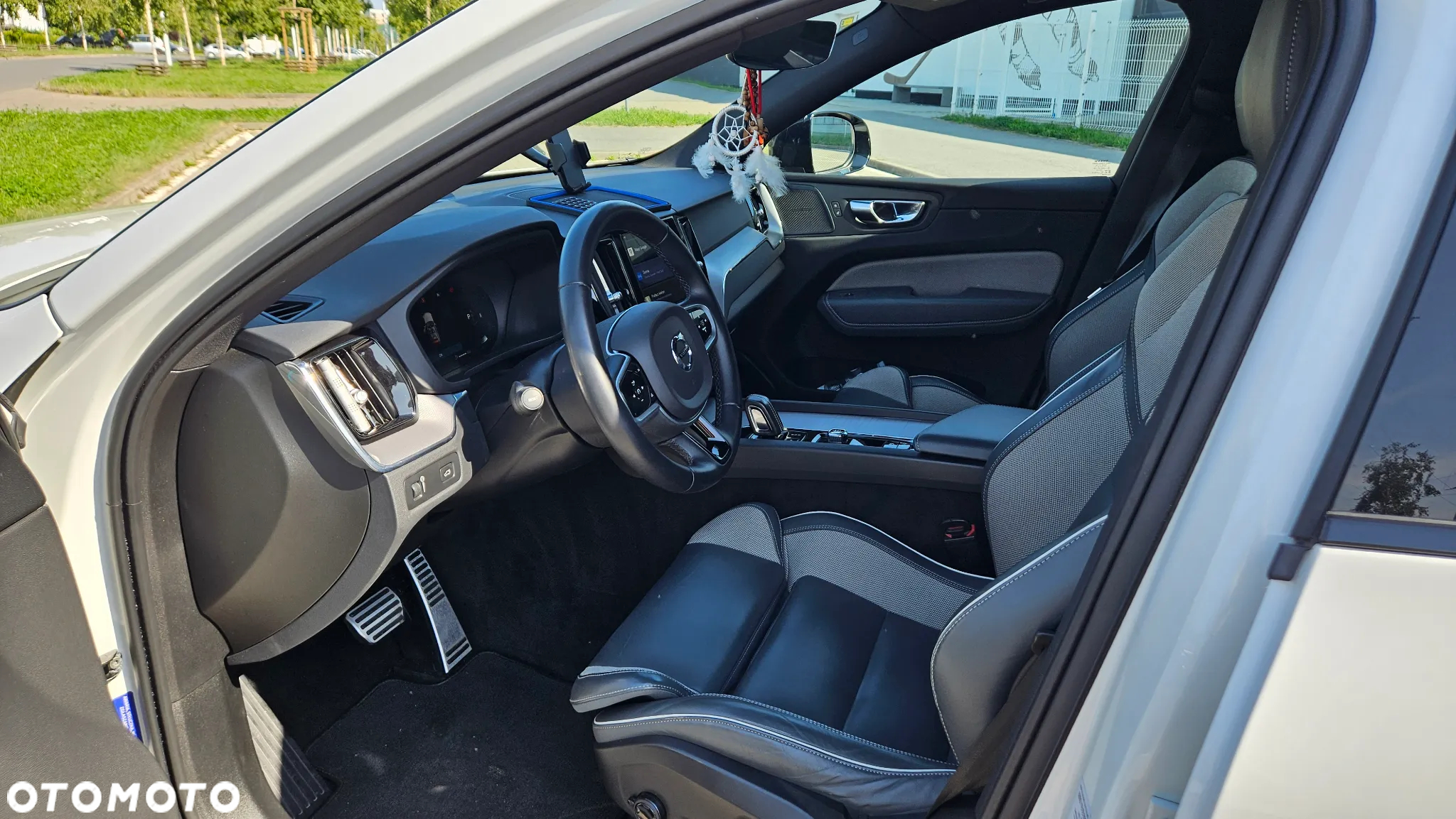 Volvo XC 60 B4 D AWD Geartronic RDesign - 10