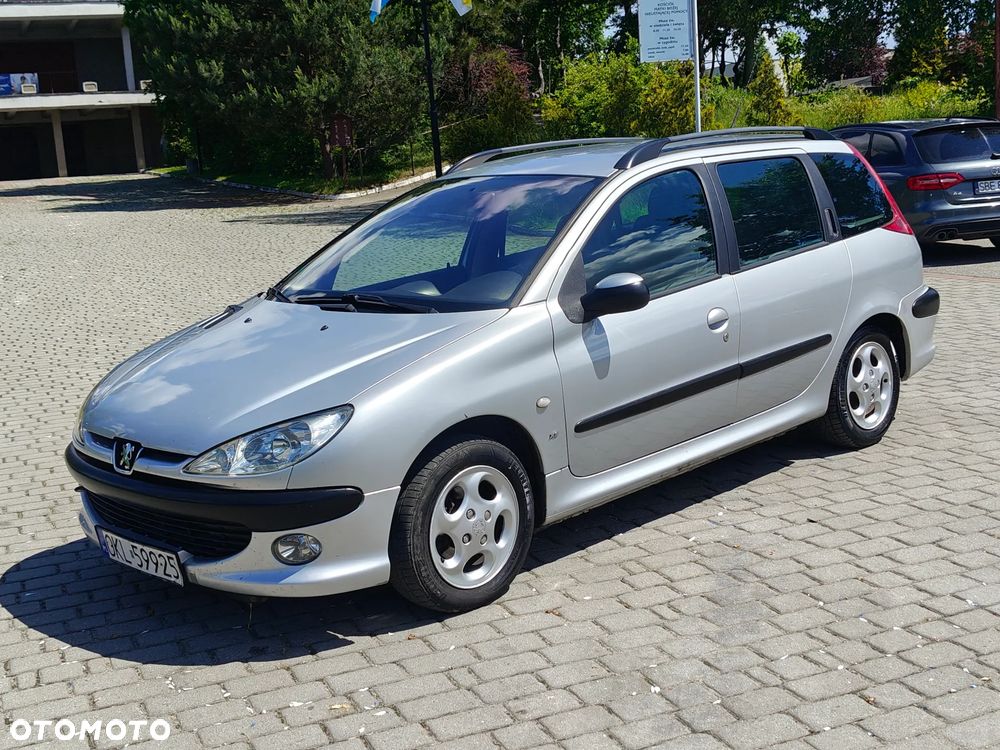 Peugeot 206 75 Grand Filou - 16