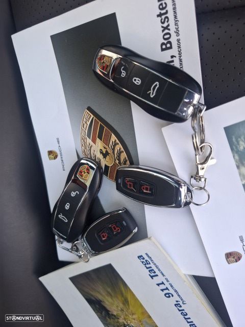 Porsche 911 Série F - 56