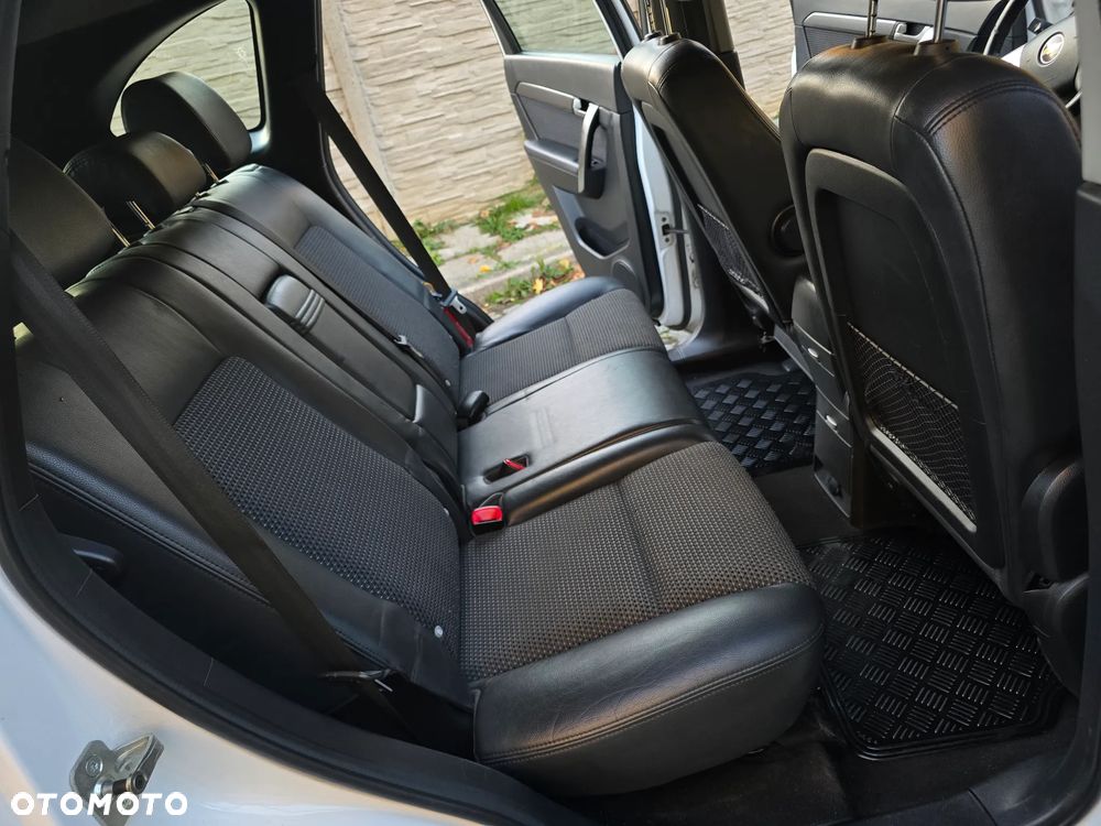 Chevrolet Captiva - 20