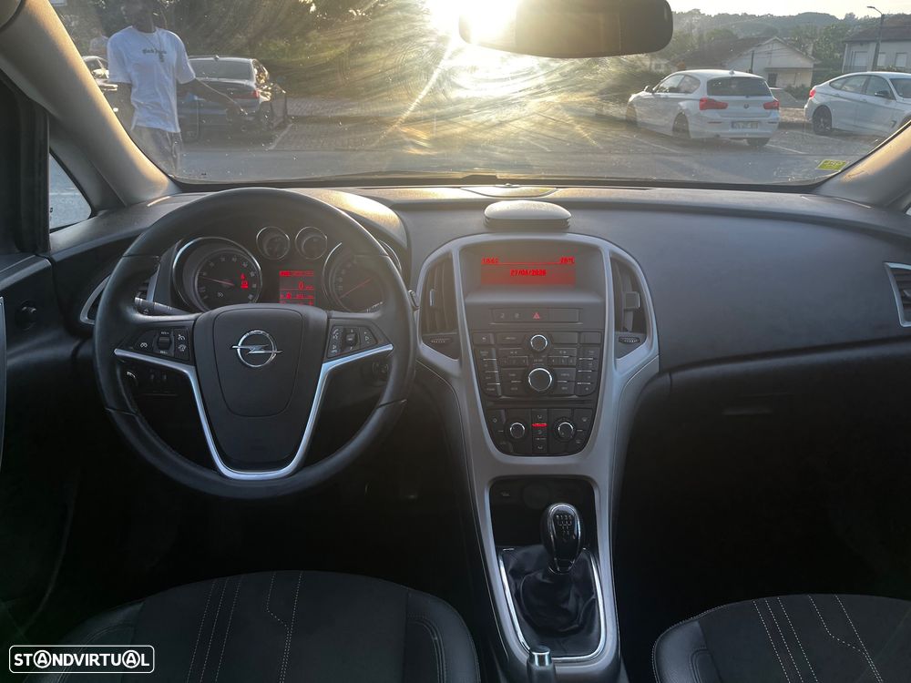 Opel Astra Sports Tourer 1.4 Cosmo S/S - 11