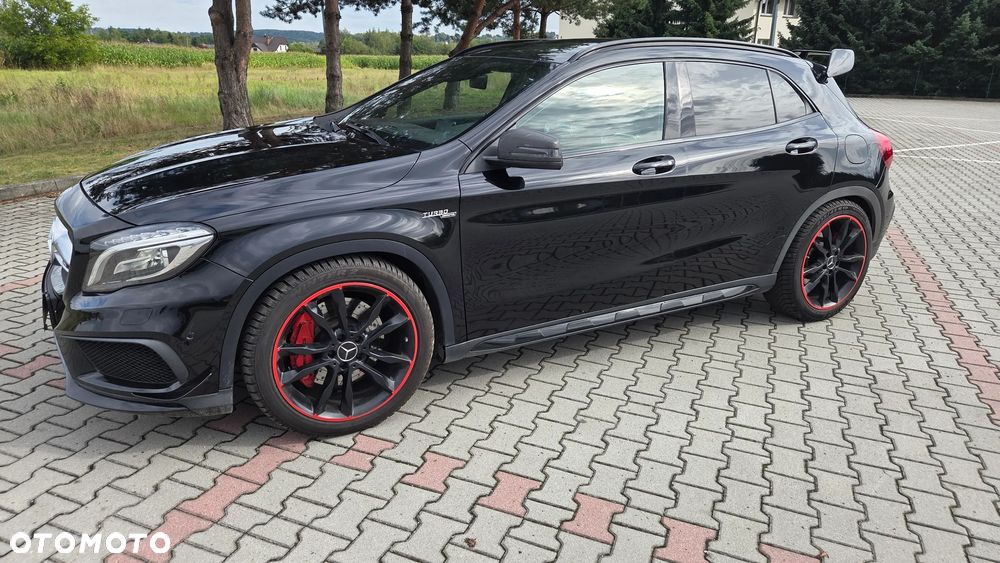 Mercedes-Benz GLA 45 AMG 4-Matic - 9