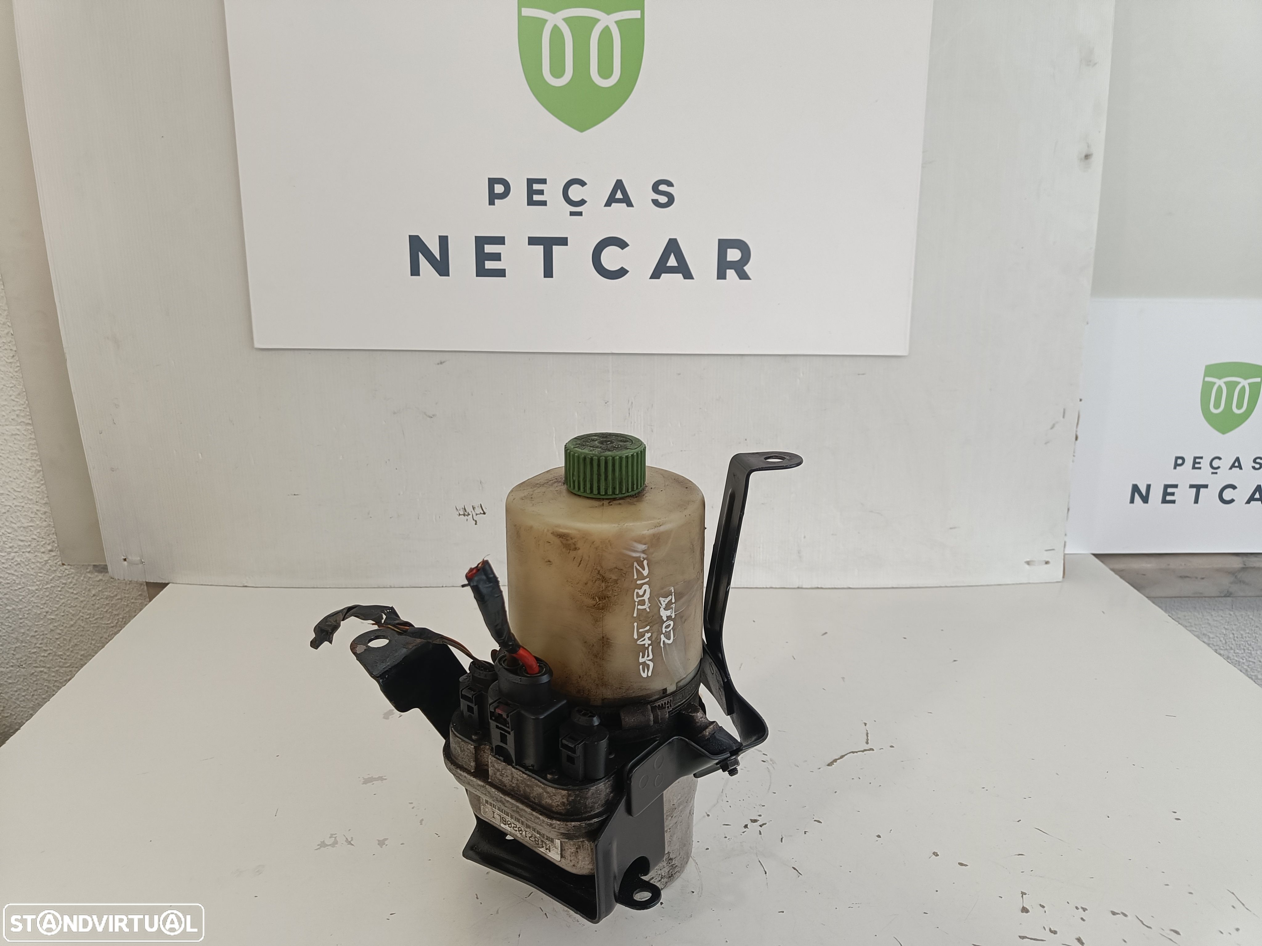 Bomba direção assistida VW polo / SEAT Ibiza 6R0423156 - 1