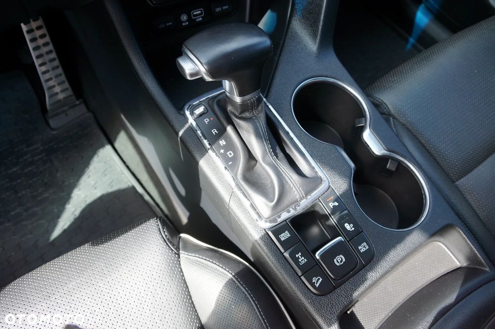 Kia Sportage 2,0 CRDI AWD GT Line - 18