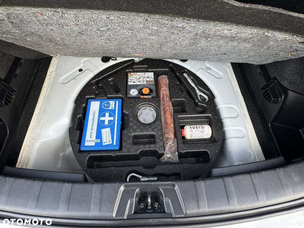 Nissan Qashqai 1.5 dCi TEKNA - 26