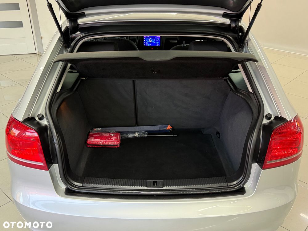 Audi A3 3-drzwiowe 1.6 Limited Edition - 20