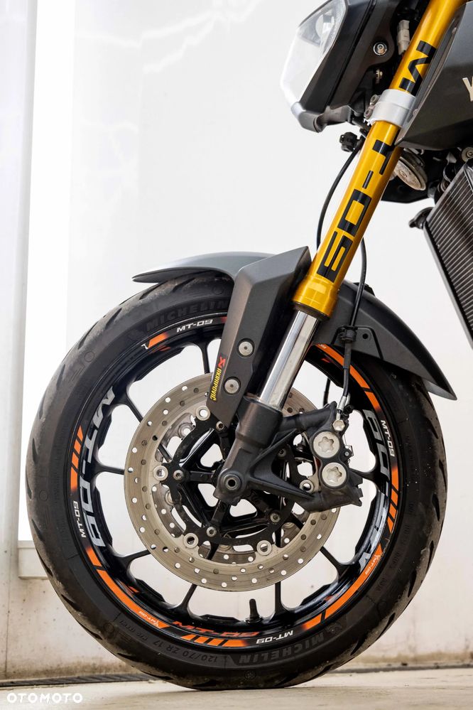 Yamaha MT - 30
