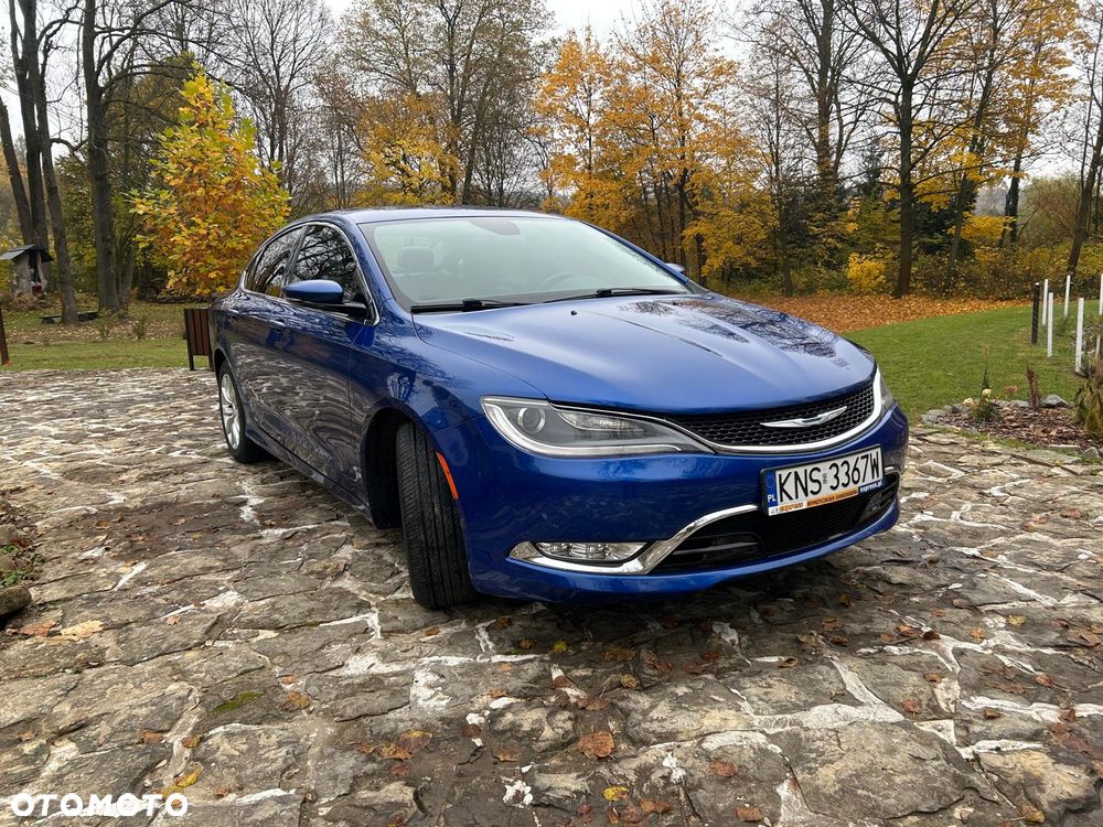 Chrysler 200 2014 photo 2