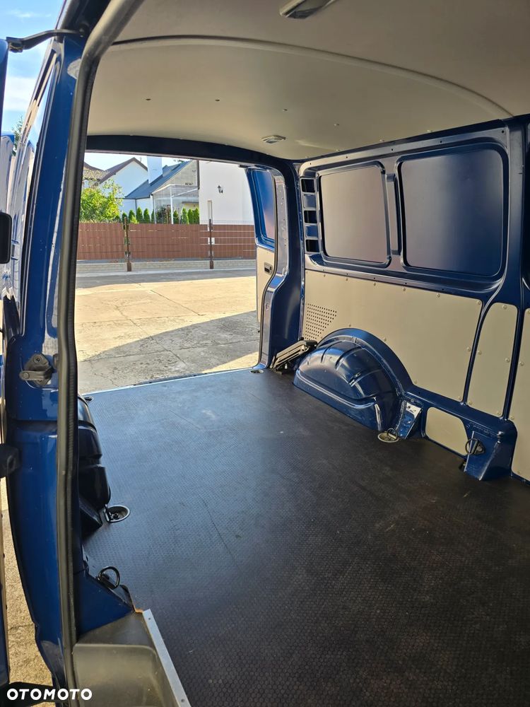 Volkswagen Transporter T6 TDI L2H1 - 8