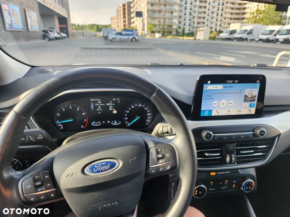 Ford Focus 1.0 EcoBoost Trend Edition Business - 6