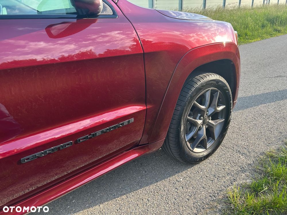 Jeep Grand Cherokee - 11