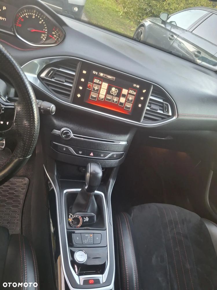 Peugeot 308 - 6