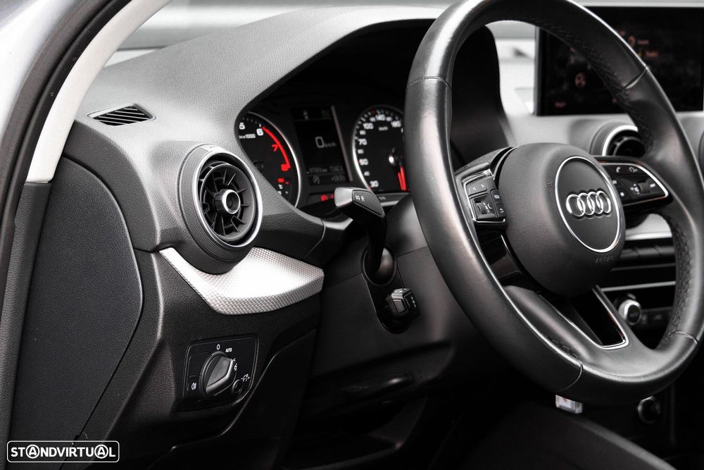 Audi Q2 30 TFSI Advanced - 13