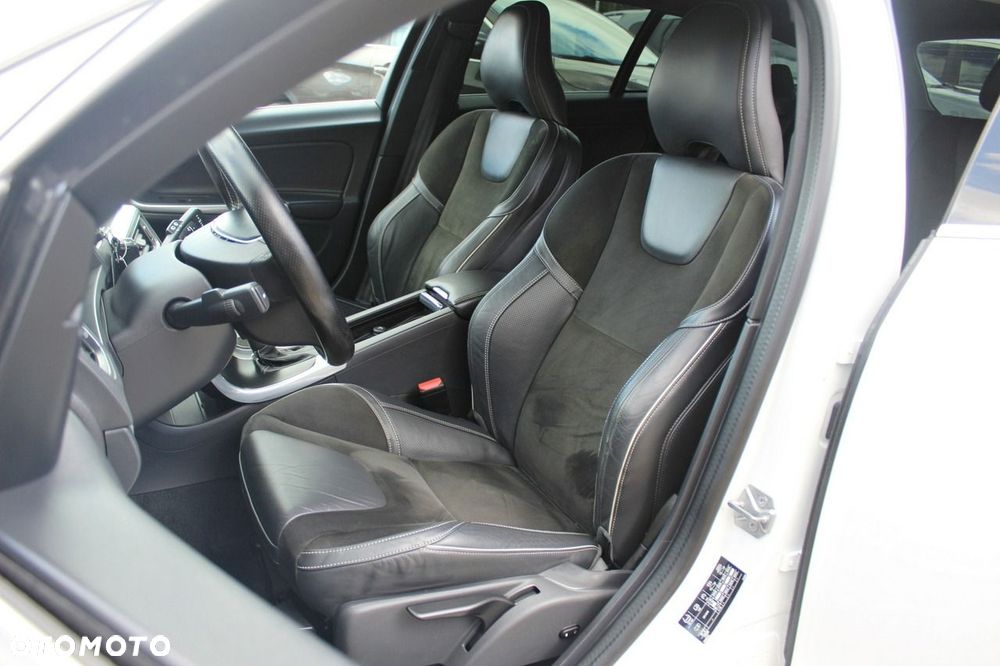Volvo V60 - 11