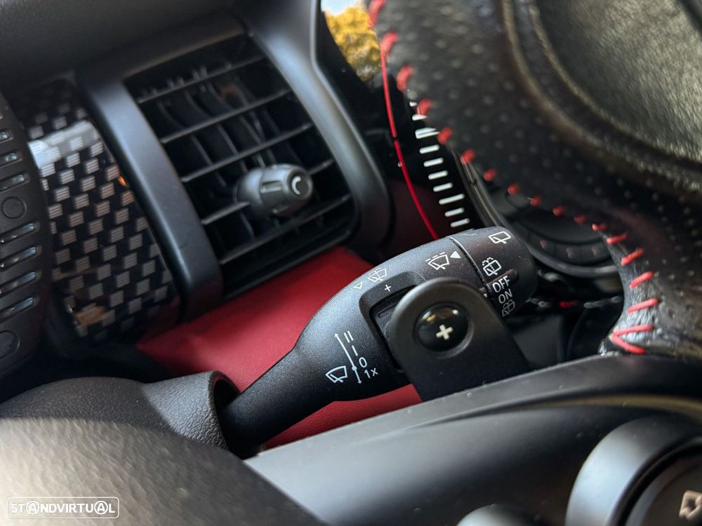 MINI 3 Portas John Cooper Works Auto Desportiva - 42