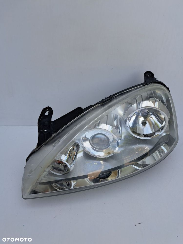 OPEL CORSA C LIFT LAMPA PRZÓD PRZEDNIA LEWA  EUROPA SOCZEWKA - 1