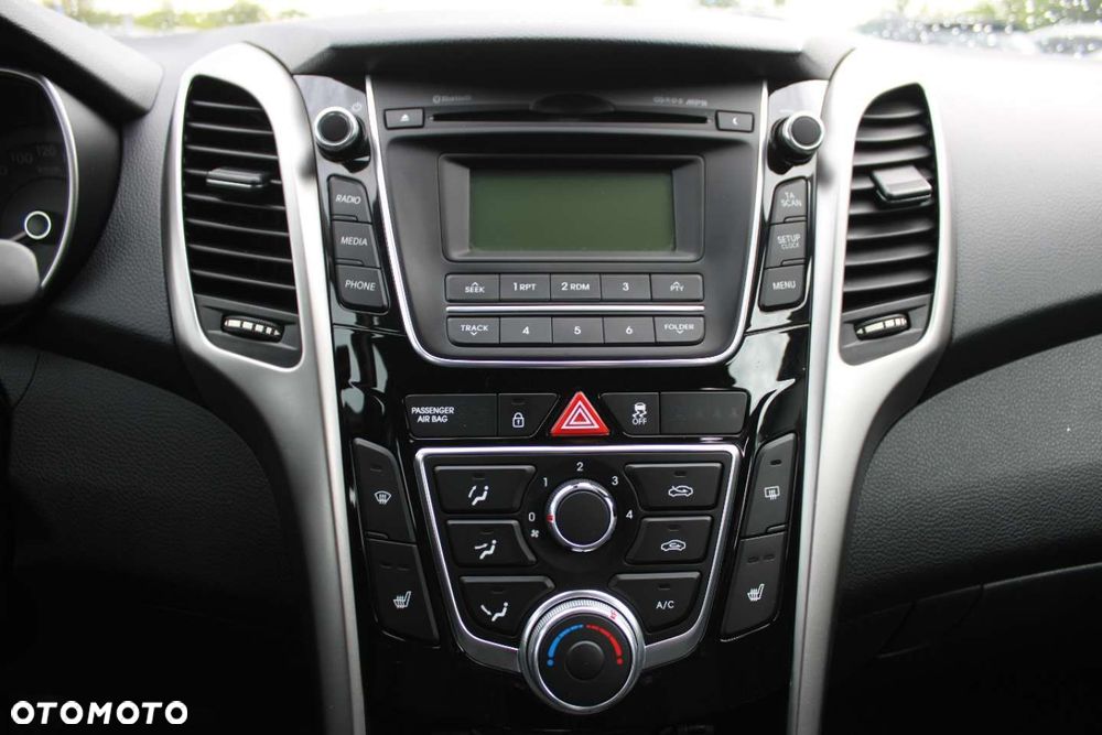Hyundai i30 - 29