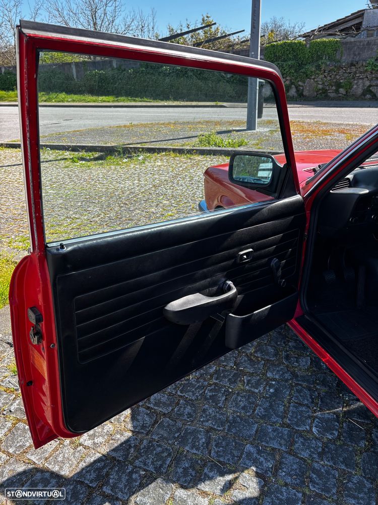 BMW 323 - 6