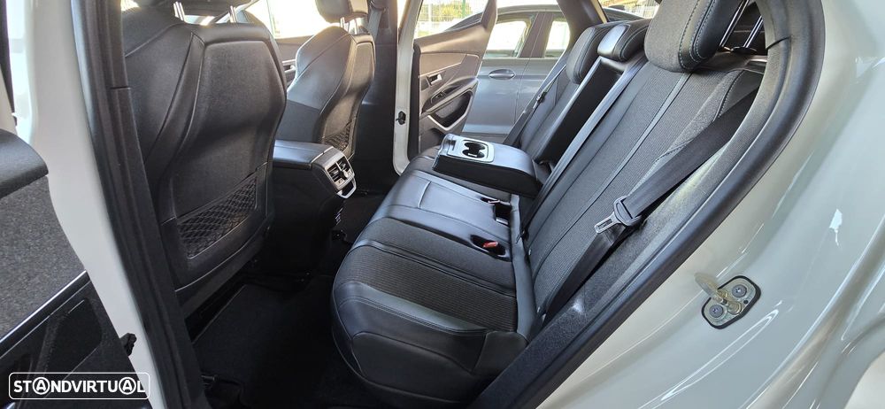 Peugeot 3008 1.6 Hybrid Allure e-EAT8 - 20