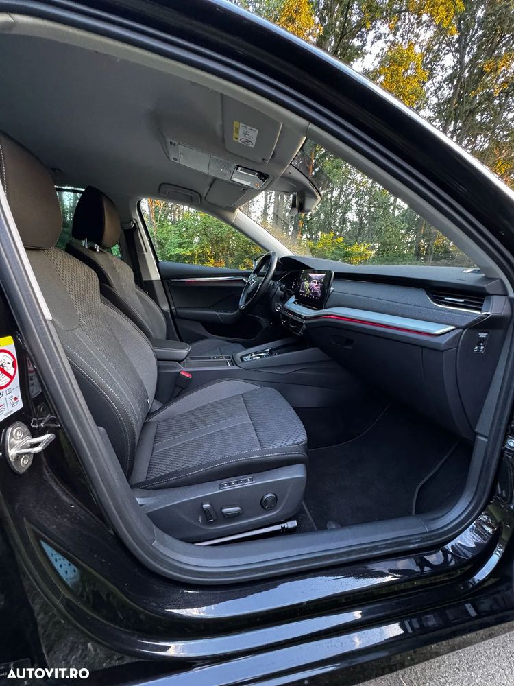 Skoda Octavia 2.0 TDI DSG Style - 20