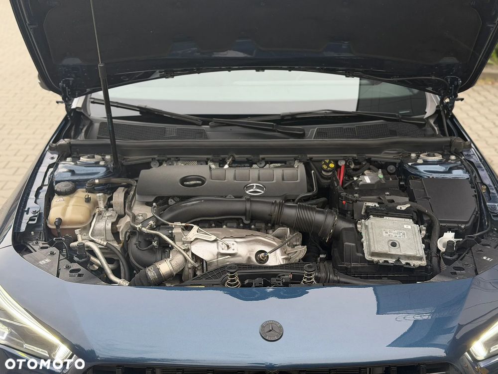 Mercedes-Benz CLA 250 4Matic 7G-DCT AMG Line - 17