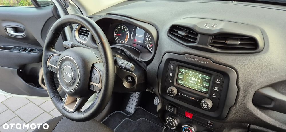 Jeep Renegade - 29