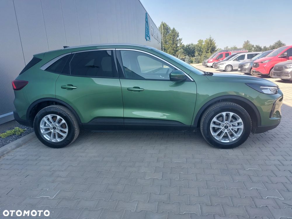 Ford Kuga 1.5 EcoBoost FWD Titanium - 4