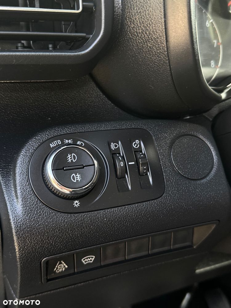 Opel Combo 1.2 Turbo Start/Stop Selection - 28