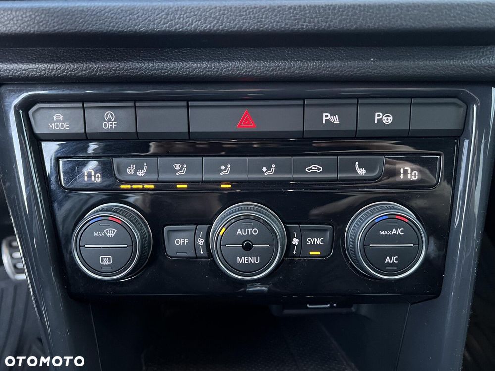 Volkswagen T-Roc - 20