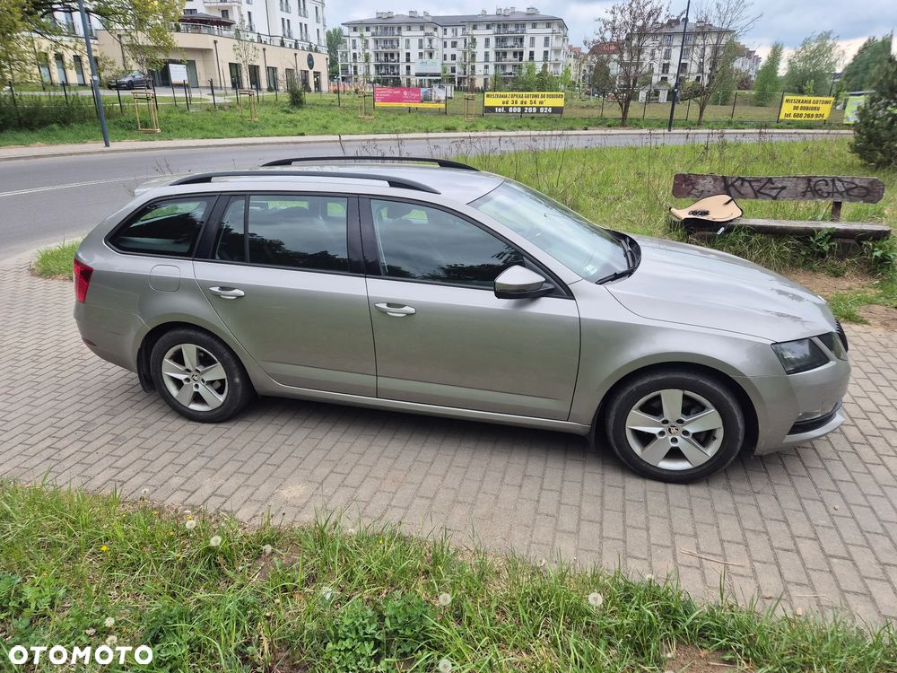 Skoda Octavia 1.4 TSI Ambition - 5