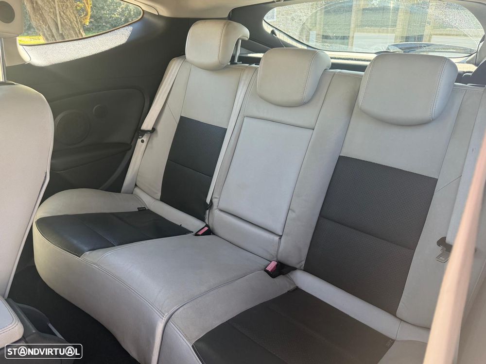 Renault Mégane Coupe Energy dCi 110 FAP Start & Stop GT Line - 15