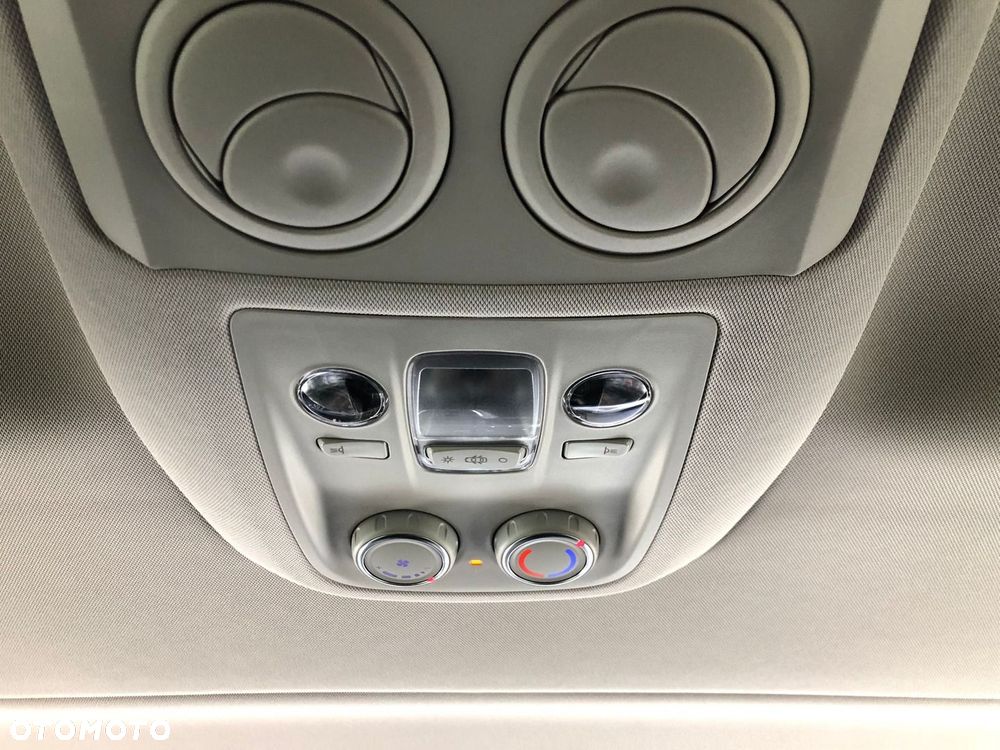 Toyota Proace Verso 2.0 D4-D Long Family - 23