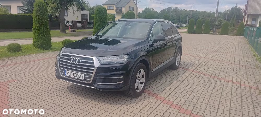 Audi Q7 - 1