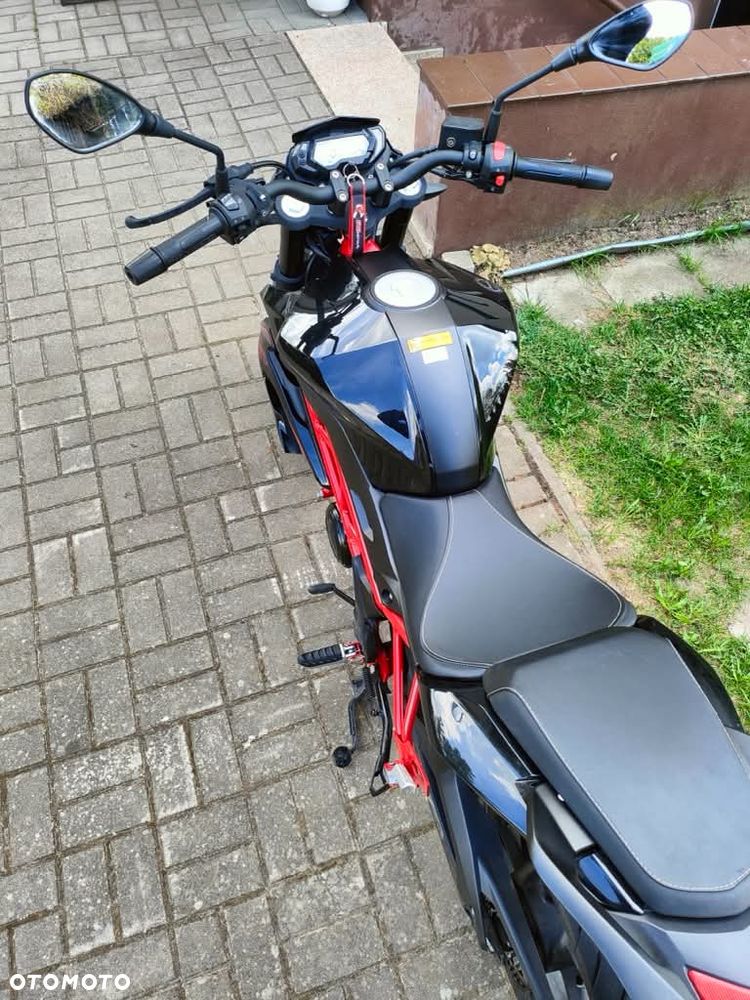 Benelli BN 125 - 11