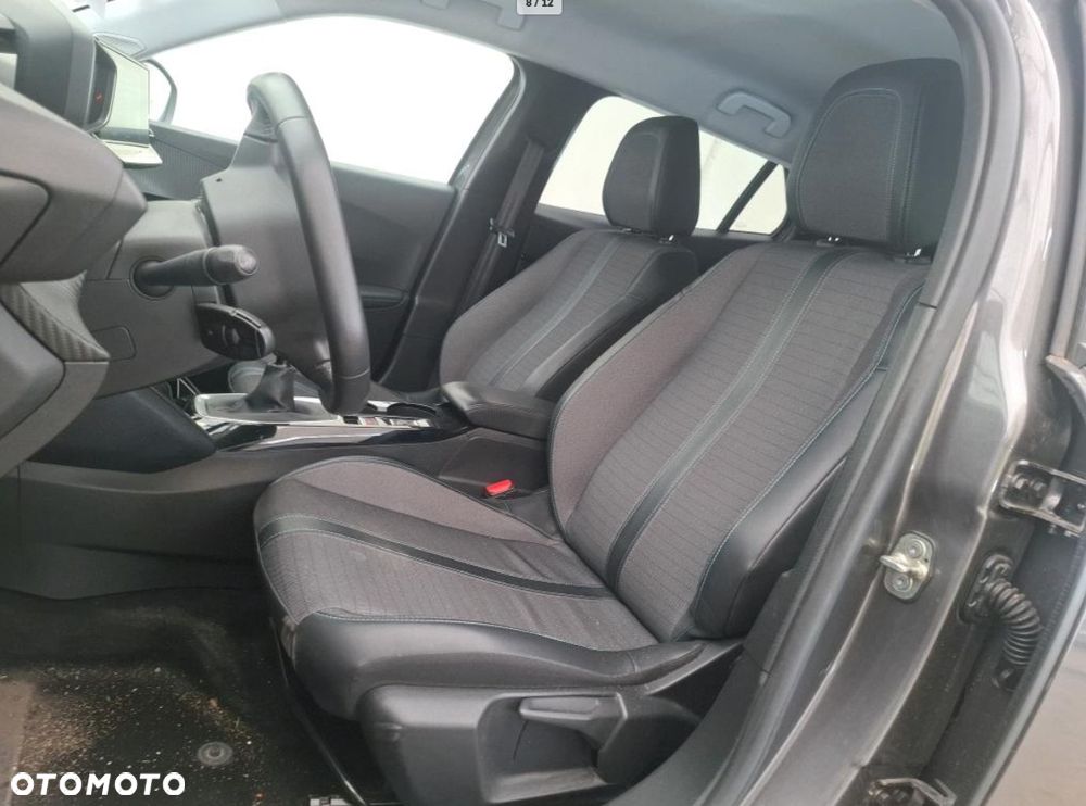 Peugeot 2008 PureTech 100 Business - 8