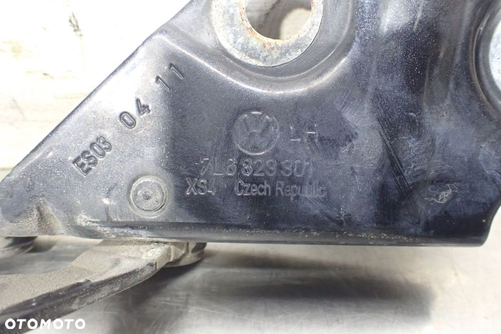 ZAWIASY MASKI VOLKSWAGEN TOUAREG 5.0 7L6823301  7L6823302 - 3