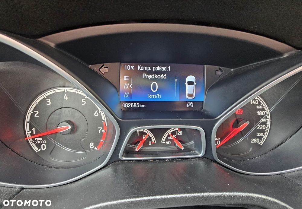 Ford Focus Turnier 2.0 EcoBoost ST mit Leder-Sport-Paket - 26