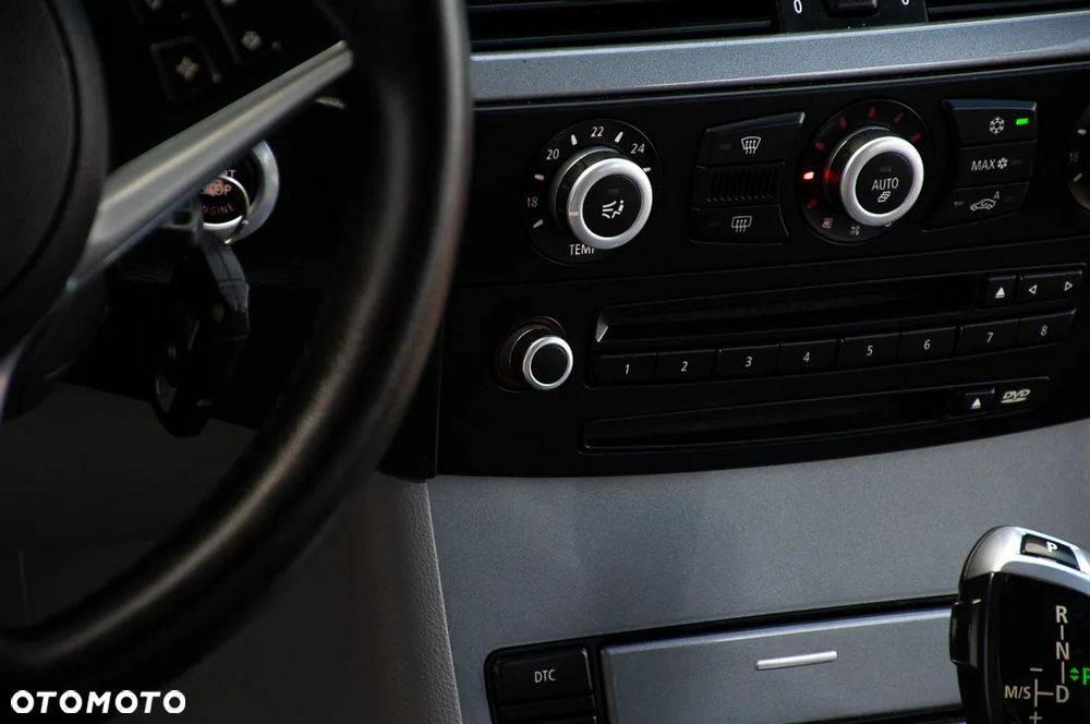 BMW Seria 5 530d - 29