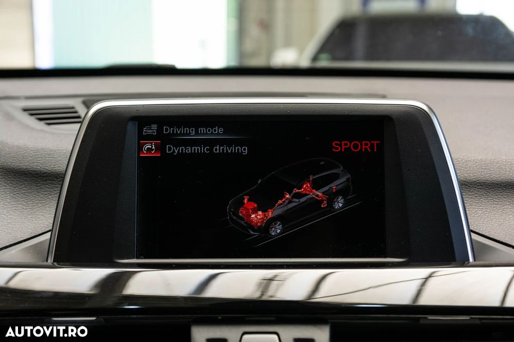 BMW X1 sDrive18d Aut. xLine - 19