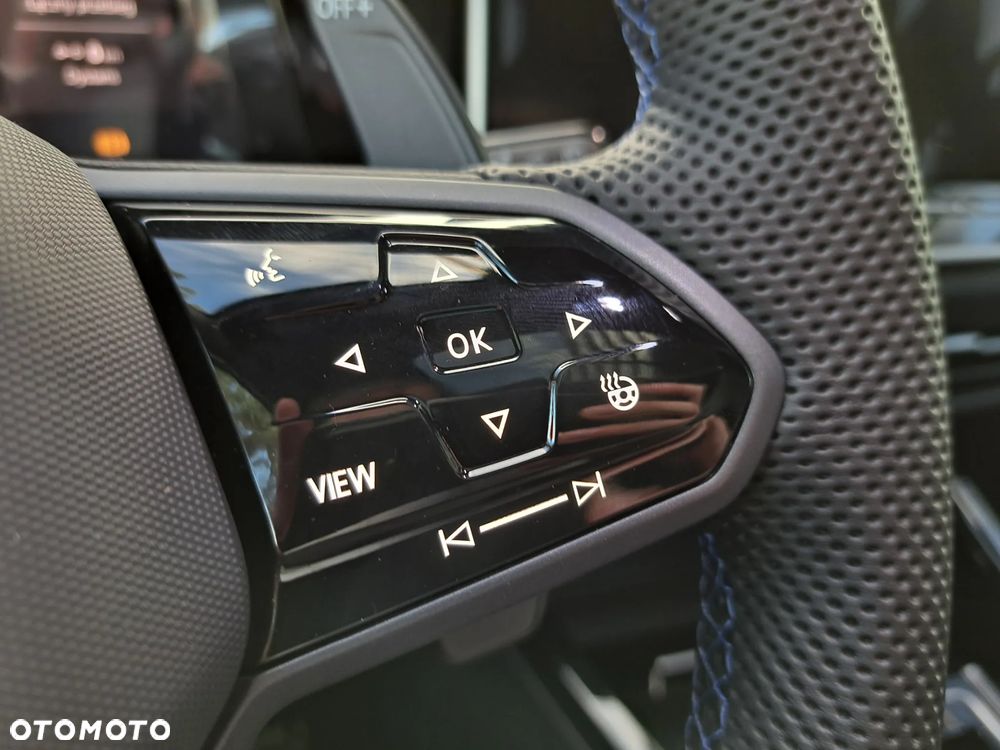 Volkswagen Golf VIII 2.0 TSI 4Motion R Black Edition DSG - 20