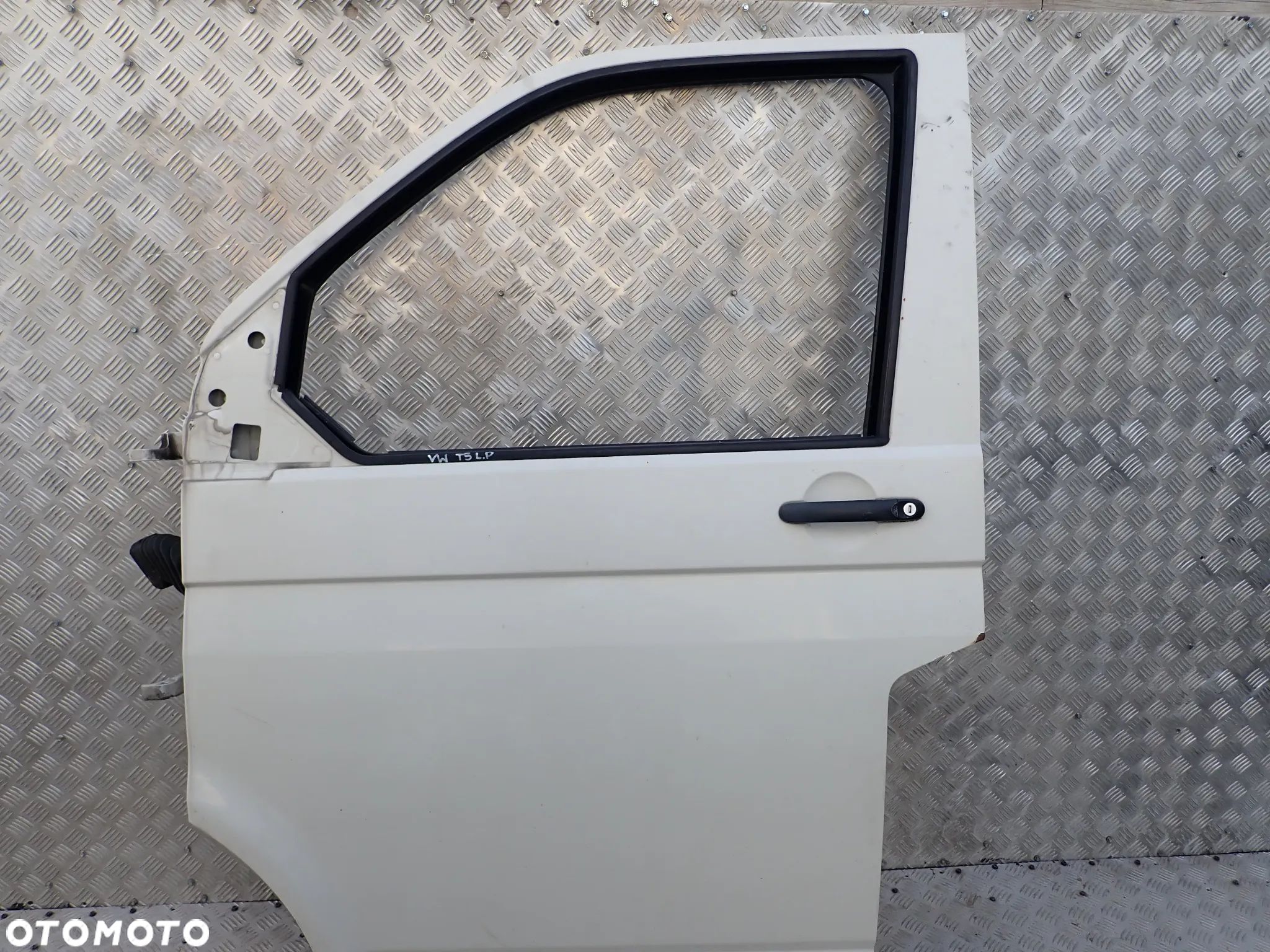 DRZWI VW T5 LEWY PRZOD RADOM - 1