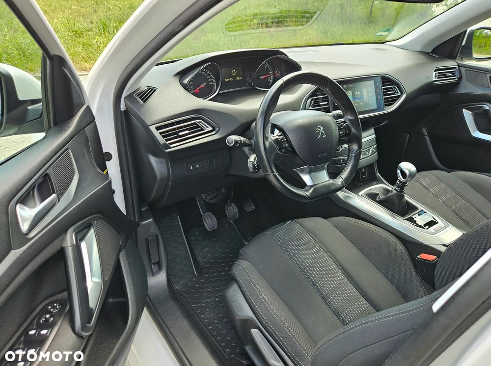 Peugeot 308 BlueHDi FAP 120 Stop & Start Allure - 9