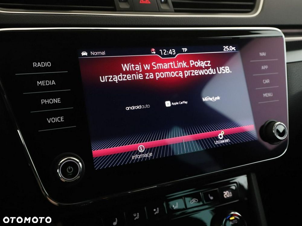 Skoda Superb 2.0 TDI DSG Sportline - 24