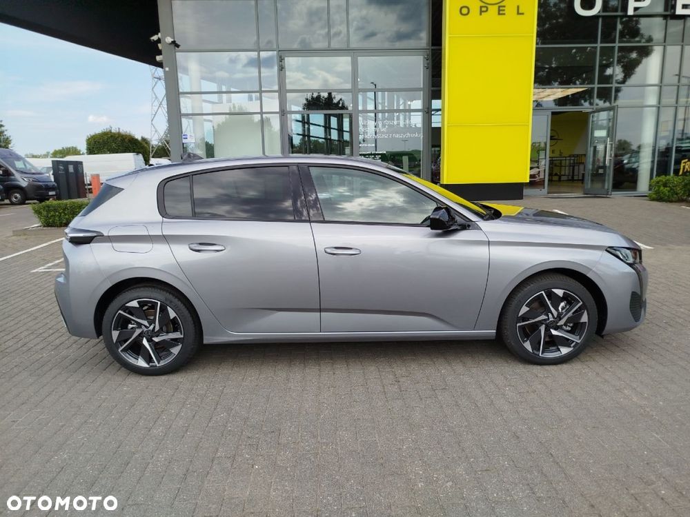 Peugeot 308 - 8